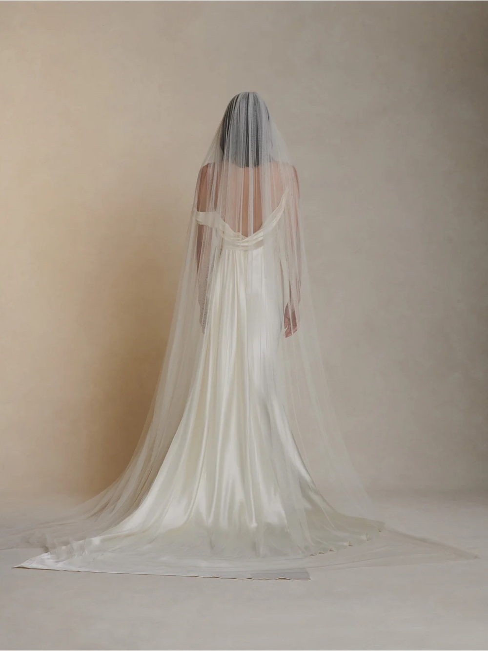 Danielle Frankel SIMPLE VEIL - CHAPEL in light ivory